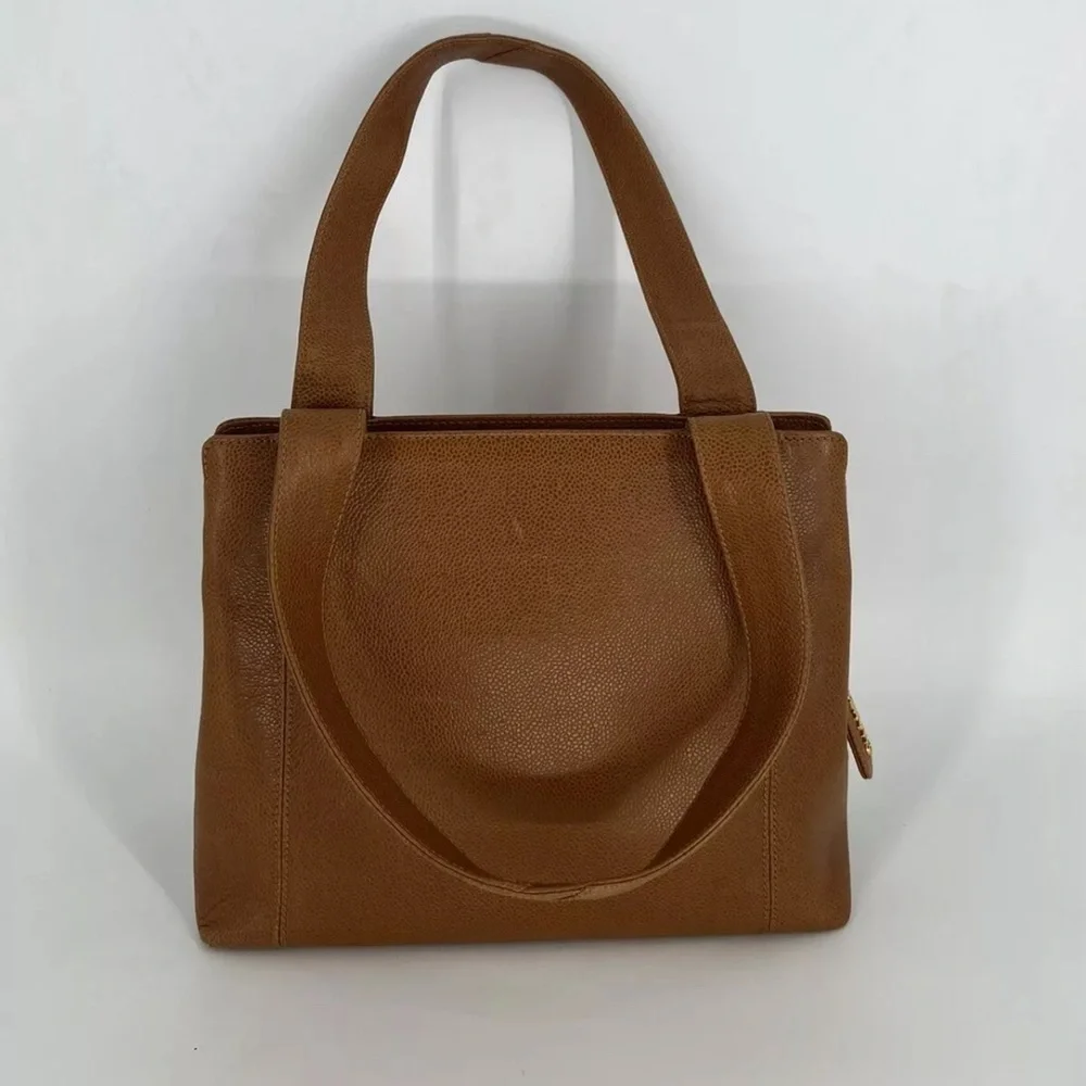 Vintage 90’s Chanel Caviar Leather Pebbled Logo Embossed Stitch Shoulder Bag Y2K